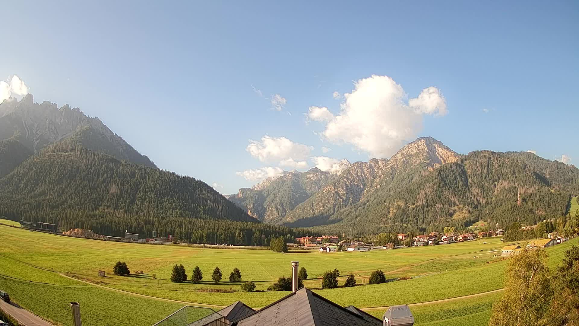 Webcam Toblach Dolomiten – Blick vom Hotel Rosengarten
