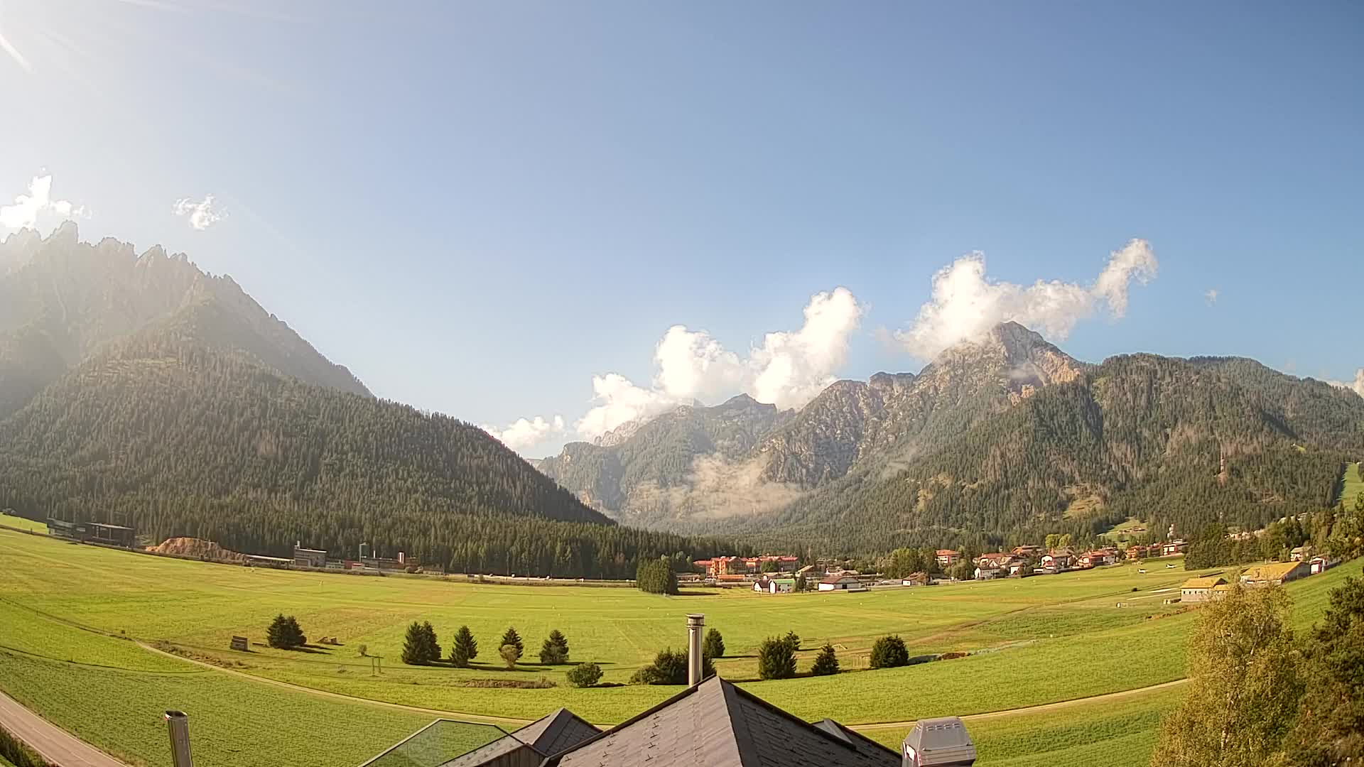 Webcam Dobbiaco Dolomiti – Vista dall’Hotel Rosengarten