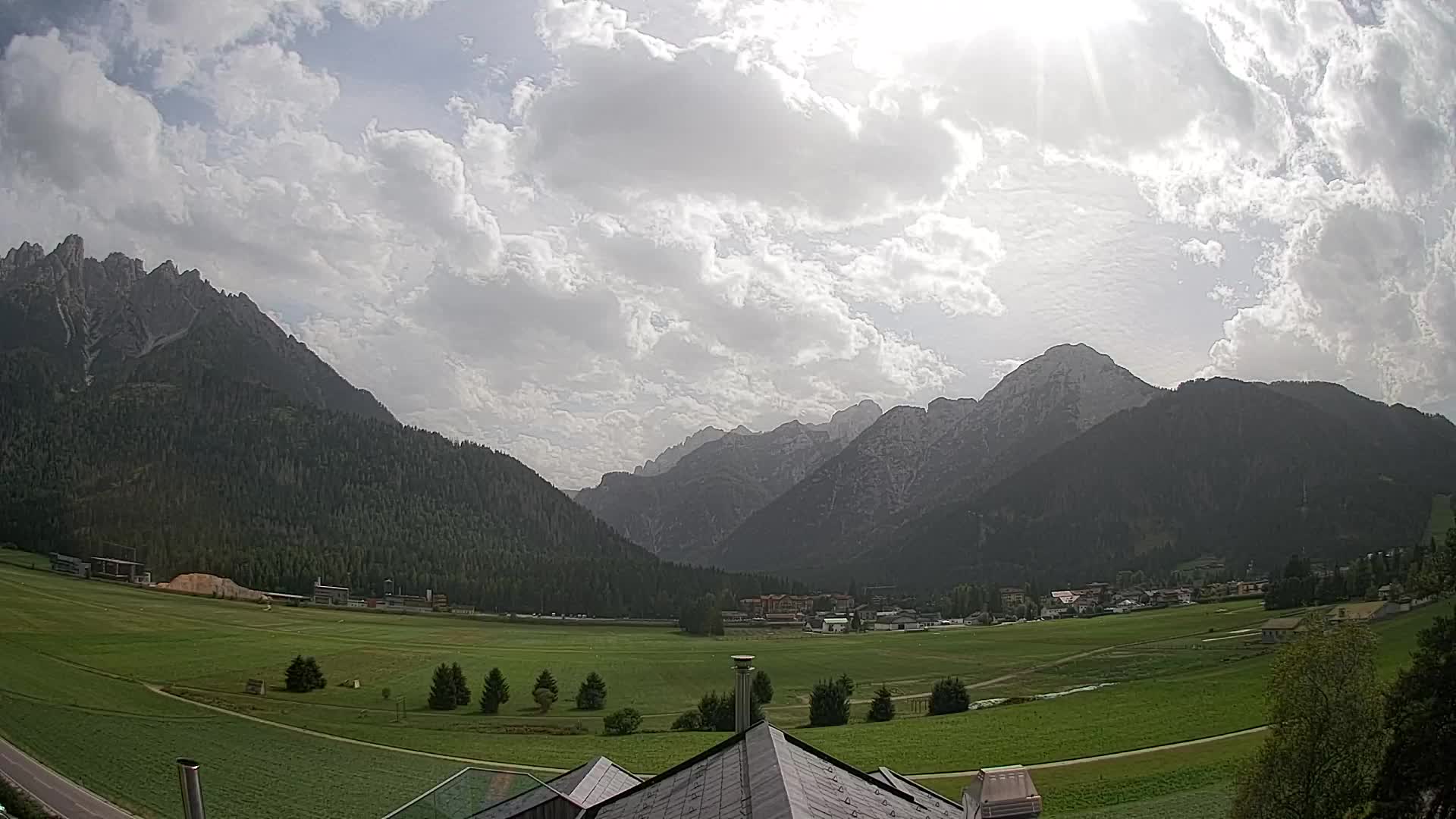Webcam Dobbiaco Dolomiti – Vista dall’Hotel Rosengarten