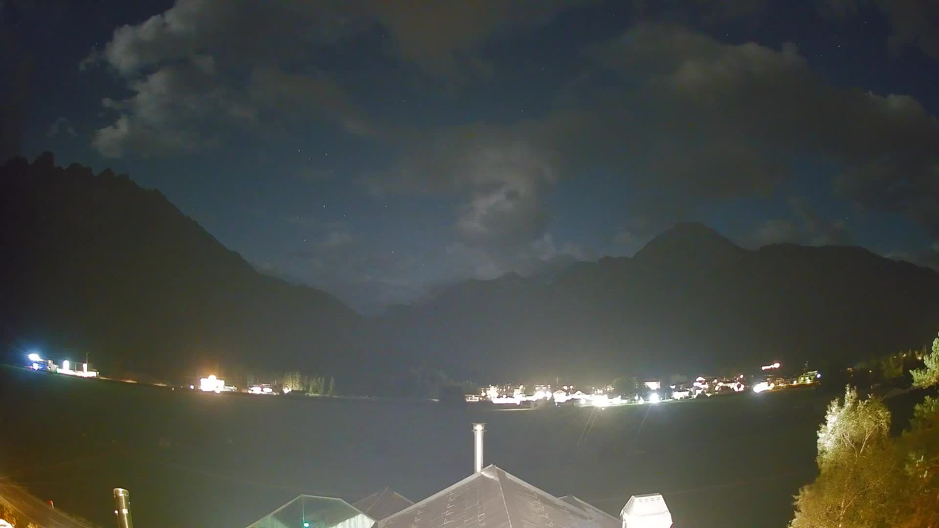 Webcam Toblach Dolomites – View from Hotel Rosengarten