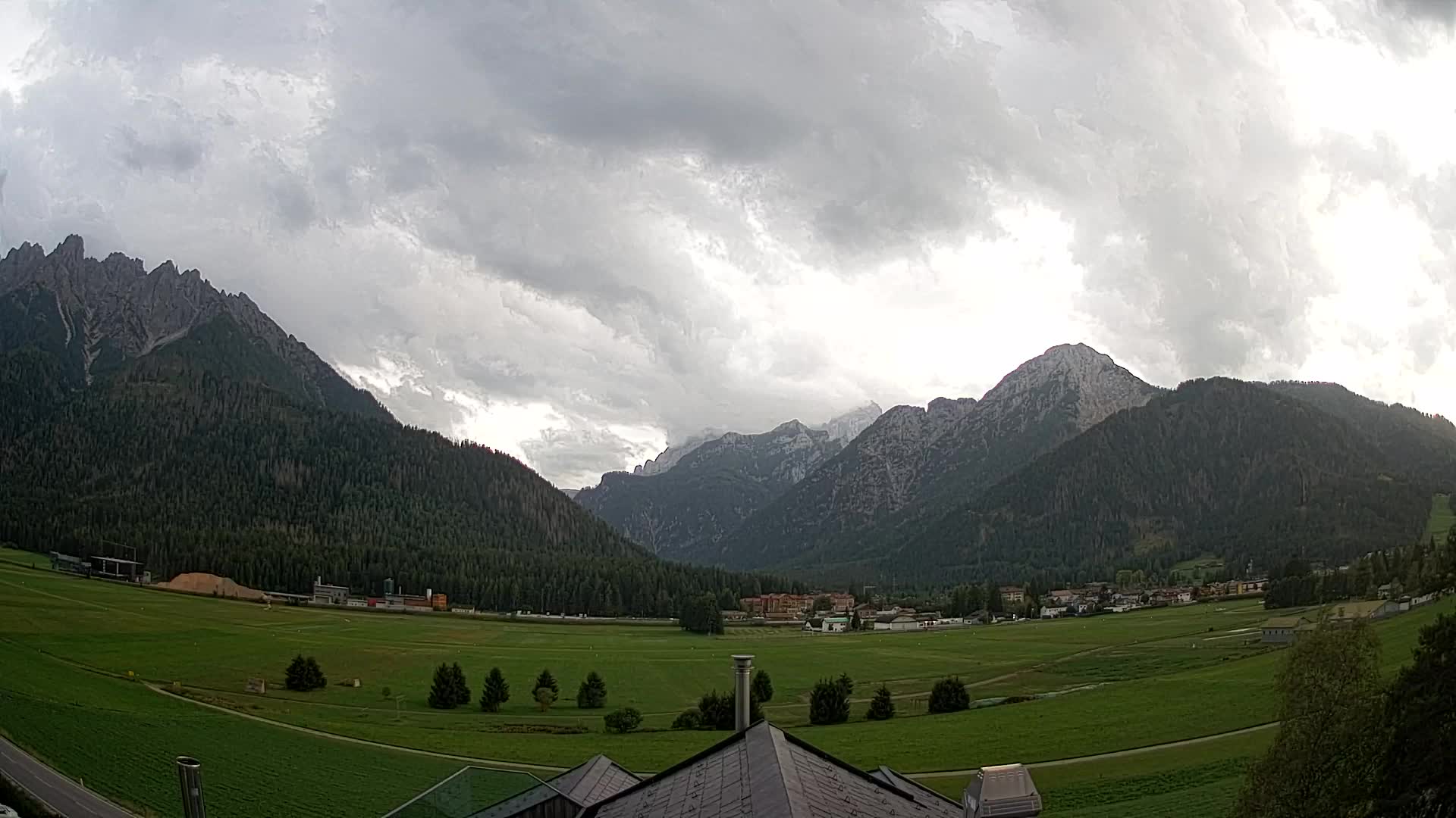 Webcam Toblach Dolomiten – Blick vom Hotel Rosengarten