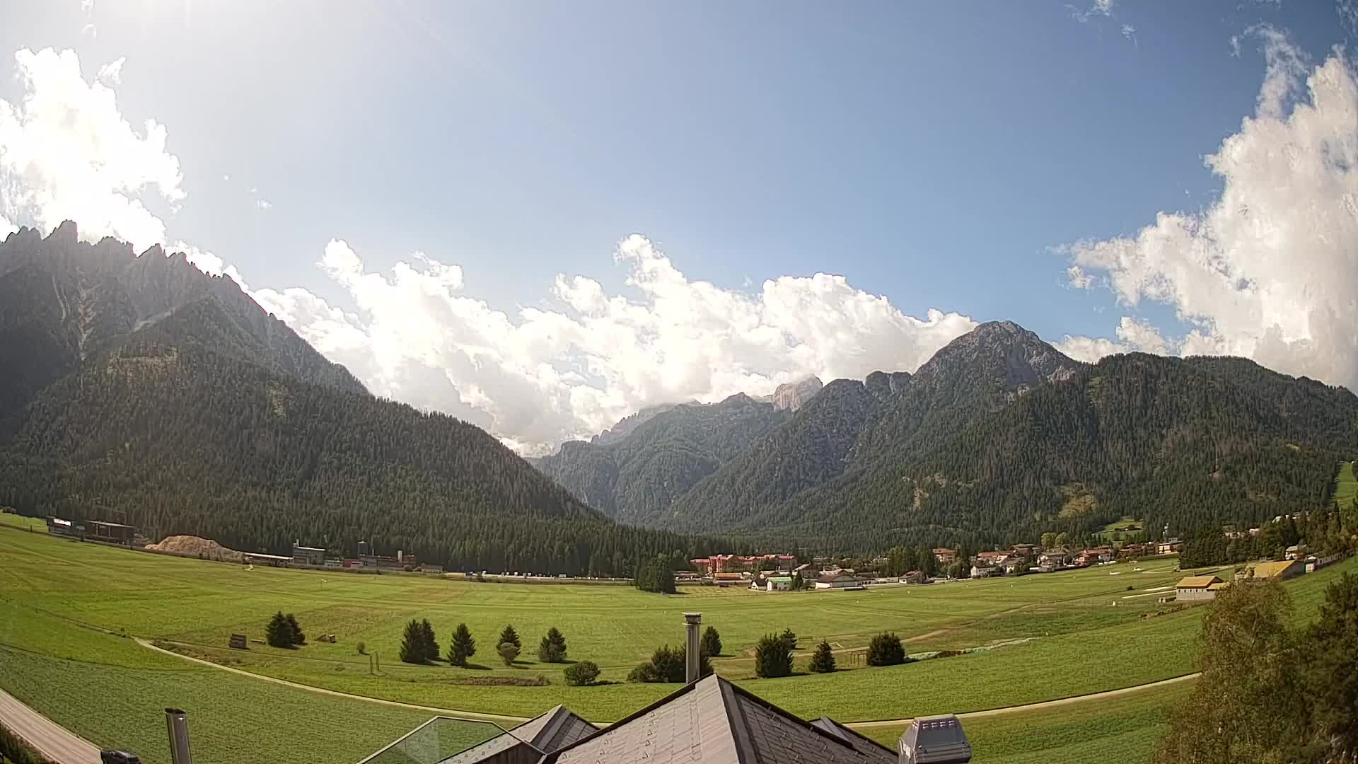 Webcam Toblach Dolomiten – Blick vom Hotel Rosengarten