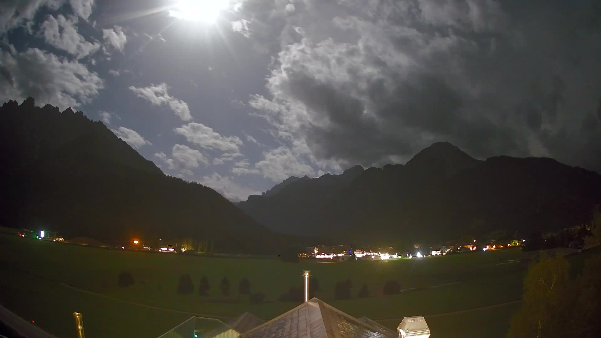 Webcam Toblach Dolomiten – Blick vom Hotel Rosengarten