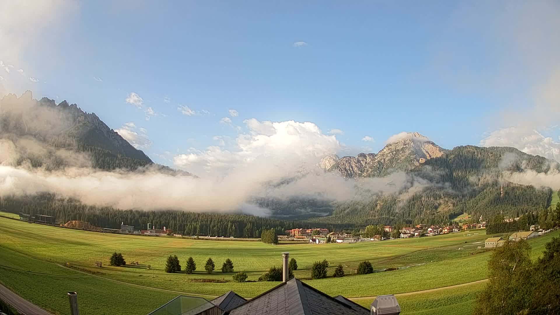 Webcam Toblach Dolomiten – Blick vom Hotel Rosengarten