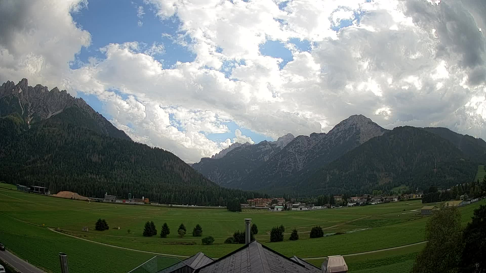 Webcam Toblach Dolomiten – Blick vom Hotel Rosengarten
