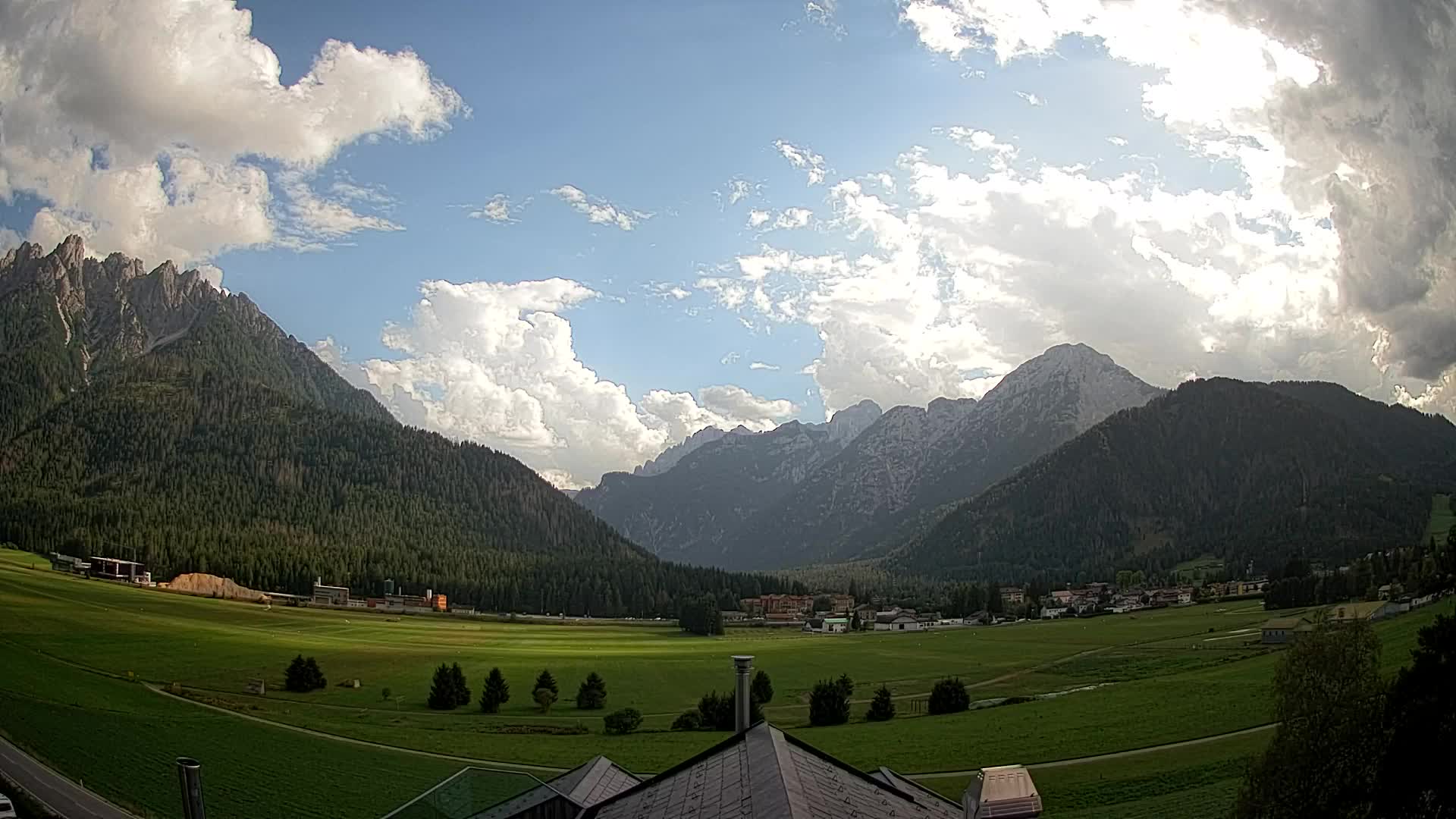 Webcam Toblach Dolomiten – Blick vom Hotel Rosengarten
