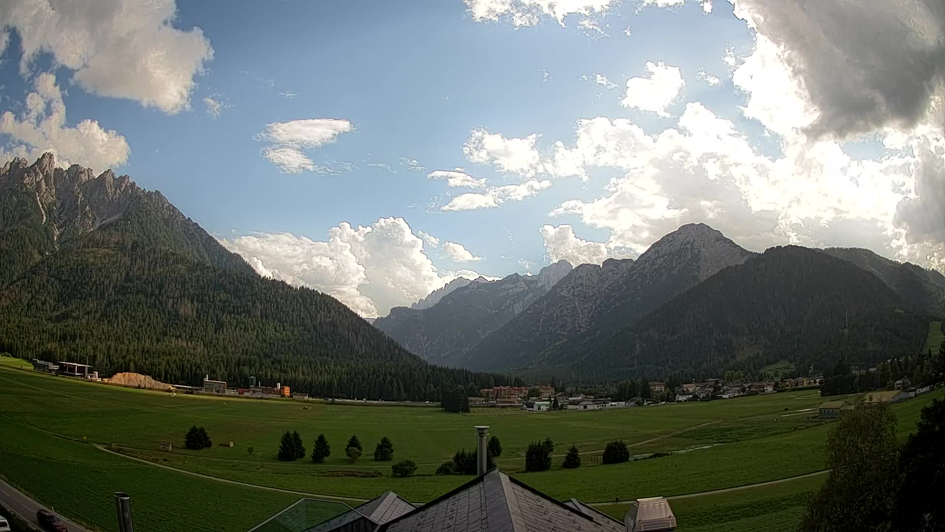 Webcam Toblach Dolomiten – Blick vom Hotel Rosengarten