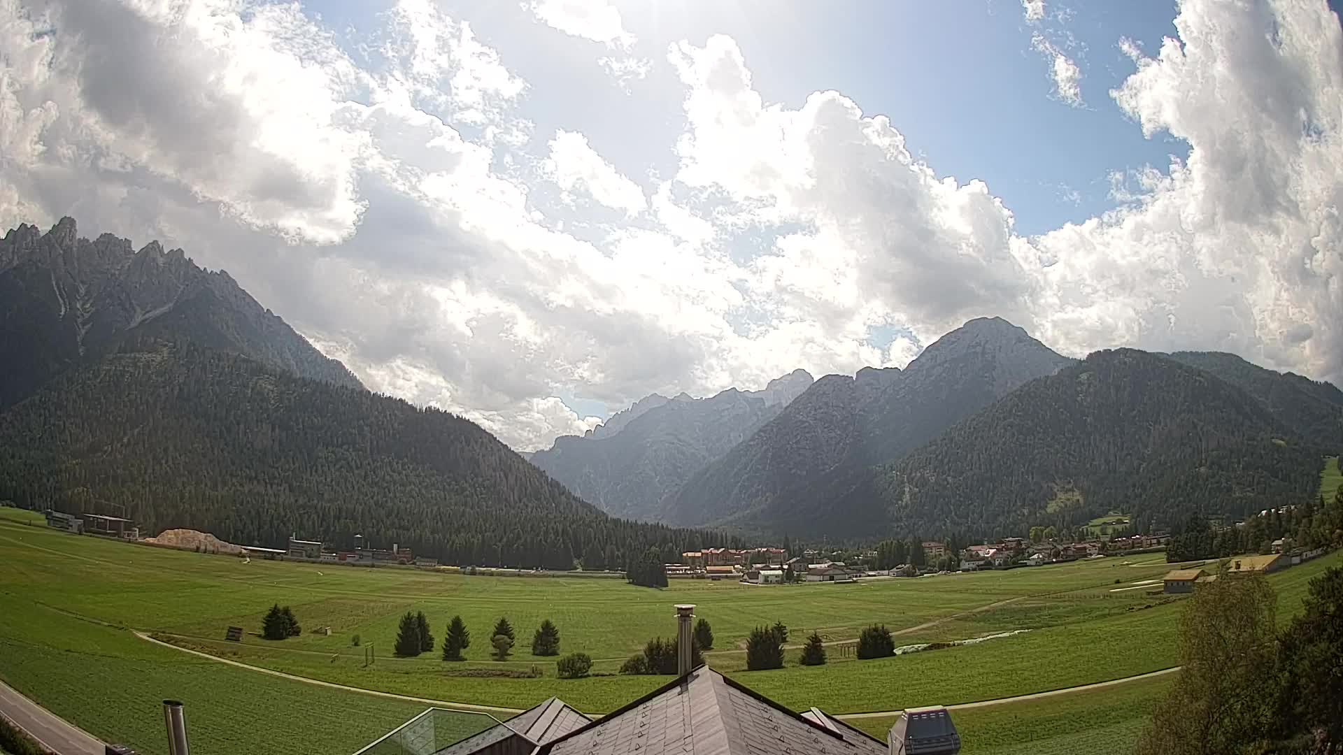 Webcam Toblach Dolomitas – Vista desde el Hotel Rosengarten
