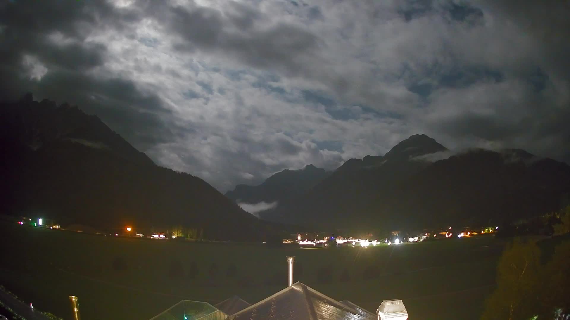 Webcam Dobbiaco Dolomiti – Vista dall’Hotel Rosengarten