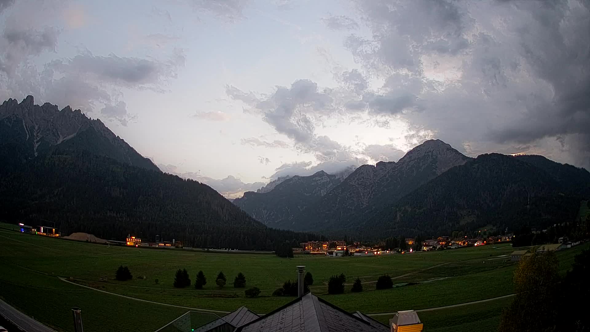 Webcam Dobbiaco Dolomiti – Vista dall’Hotel Rosengarten