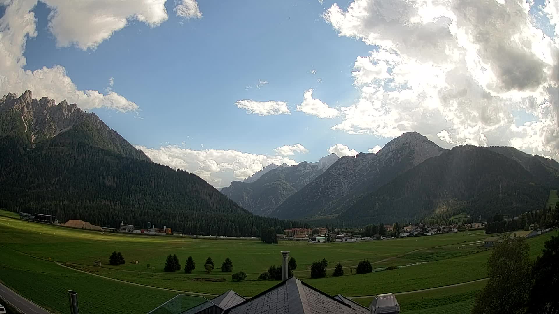 Webcam Toblach Dolomiten – Blick vom Hotel Rosengarten
