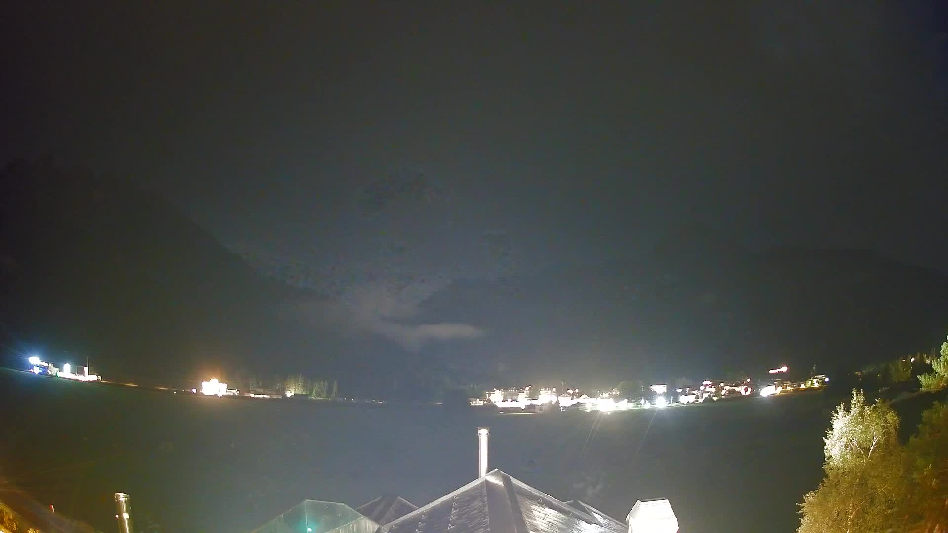Webcam Toblach Dolomites – View from Hotel Rosengarten