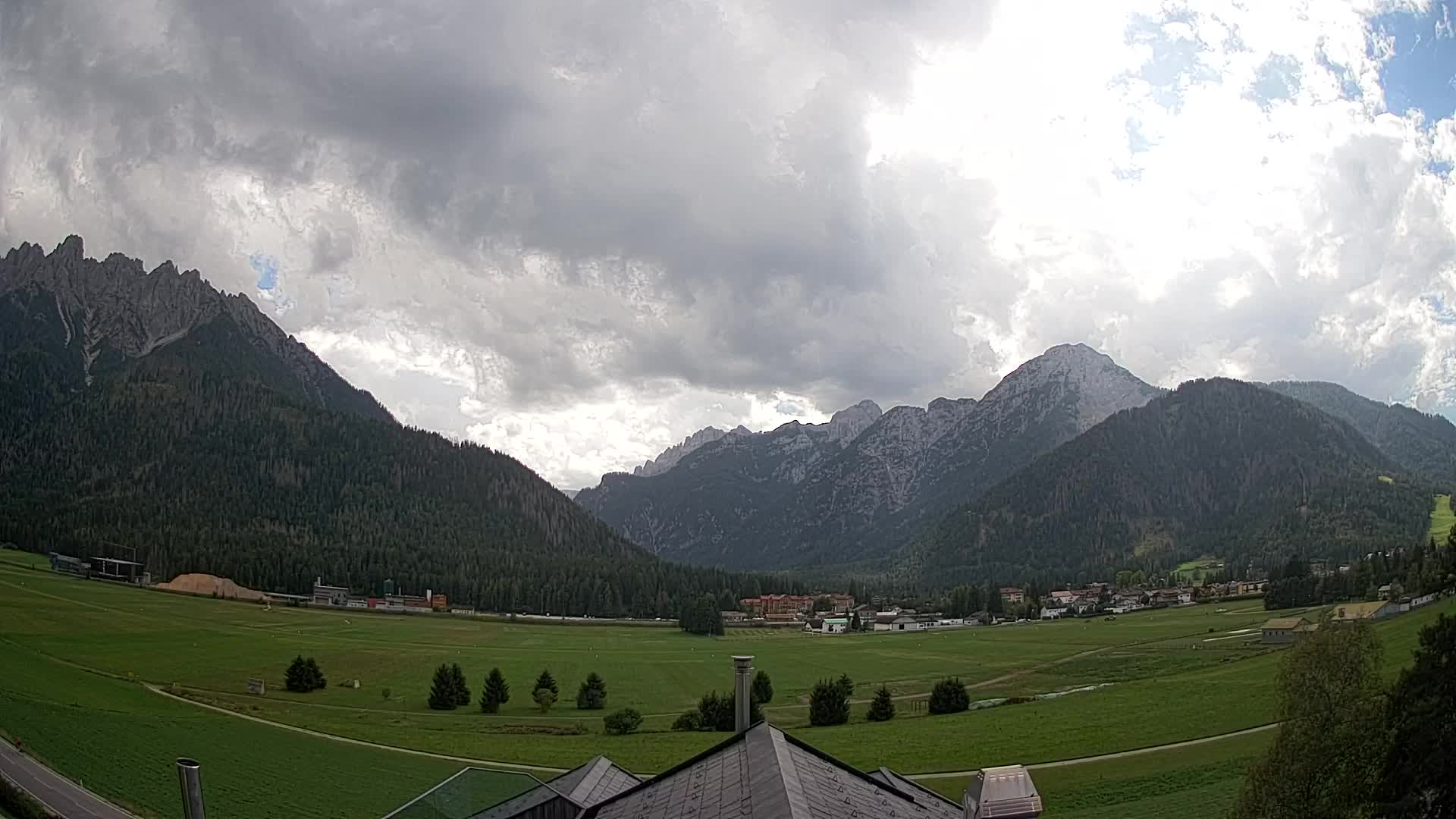 Webcam Toblach Dolomites – Vue depuis l’Hôtel Rosengarten