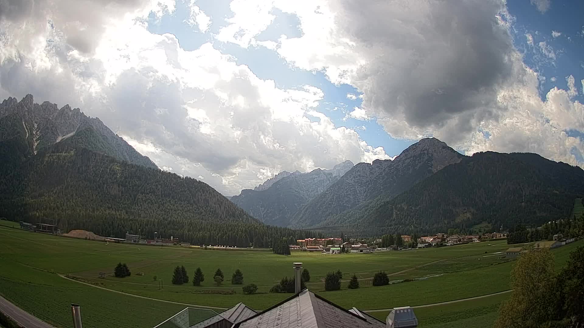 Webcam Toblach Dolomitas – Vista desde el Hotel Rosengarten