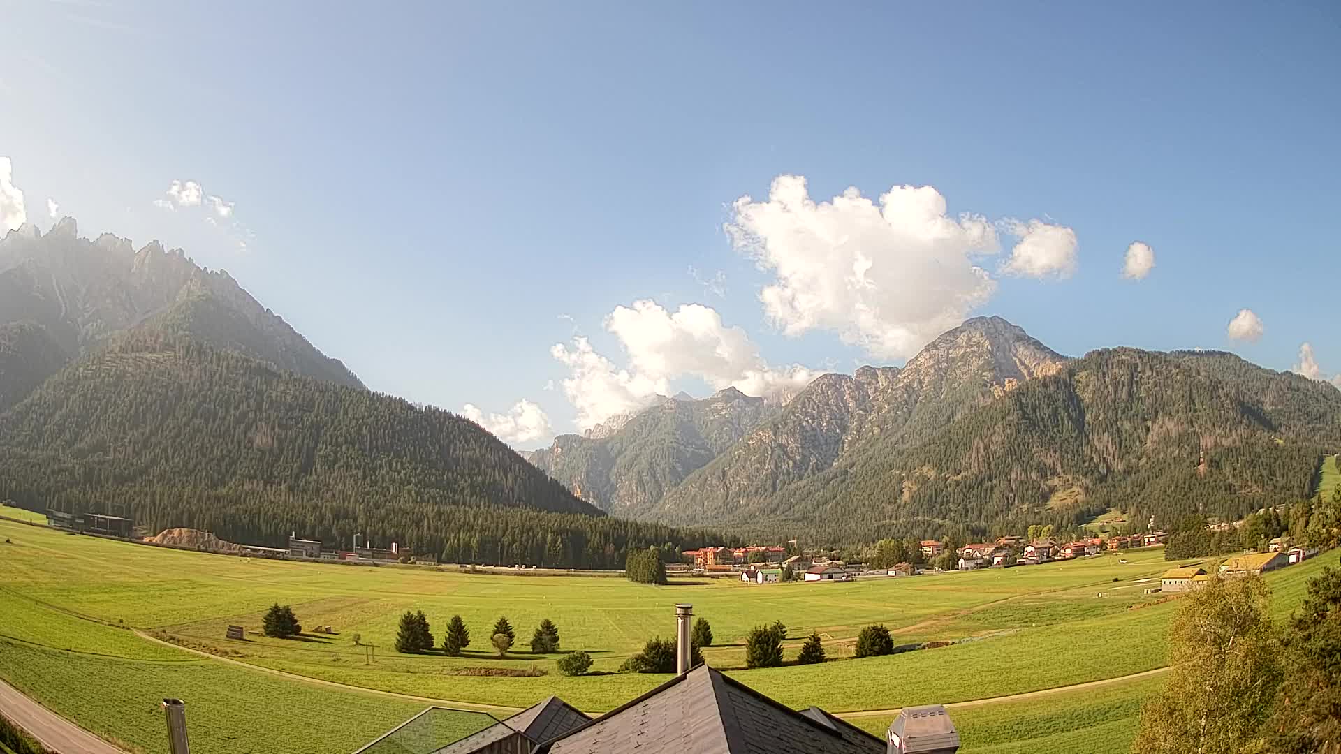 Webcam Toblach Dolomiten – Blick vom Hotel Rosengarten