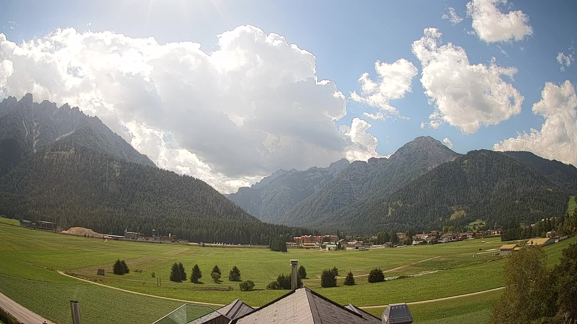 Webcam Toblach Dolomiten – Blick vom Hotel Rosengarten