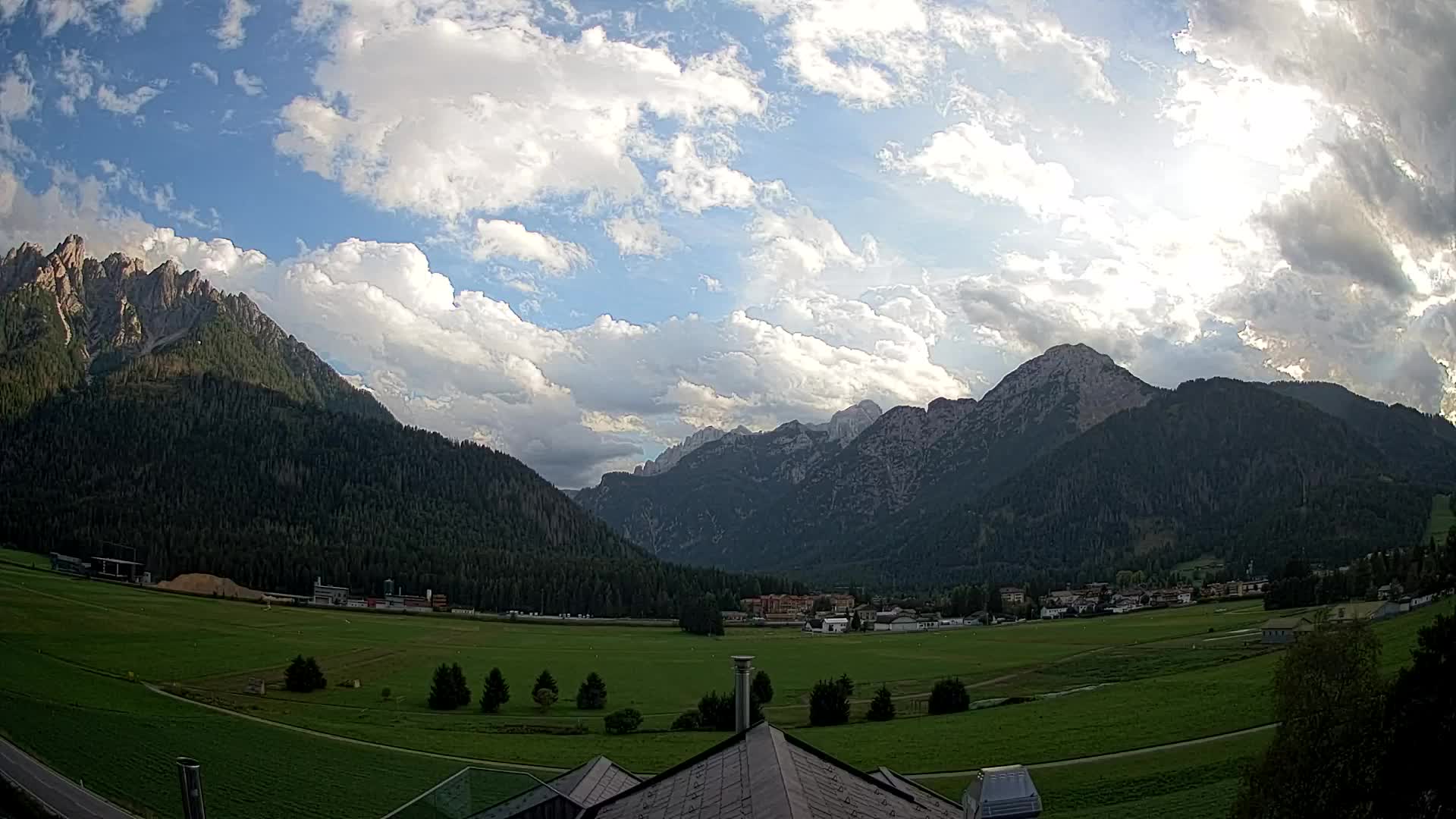 Webcam Toblach Dolomitas – Vista desde el Hotel Rosengarten