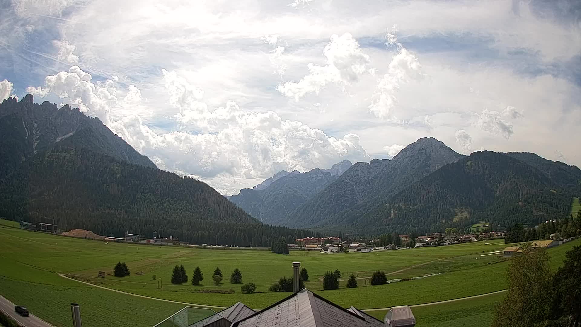 Webcam Dobbiaco Dolomiti – Vista dall’Hotel Rosengarten