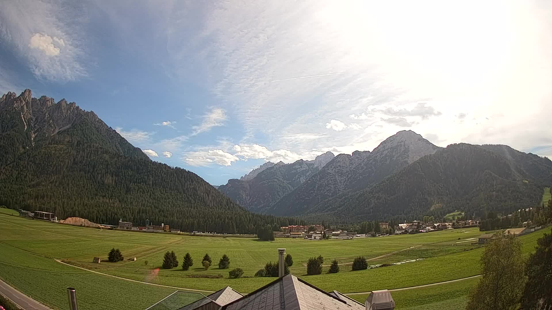 Webcam Toblach Dolomites – View from Hotel Rosengarten