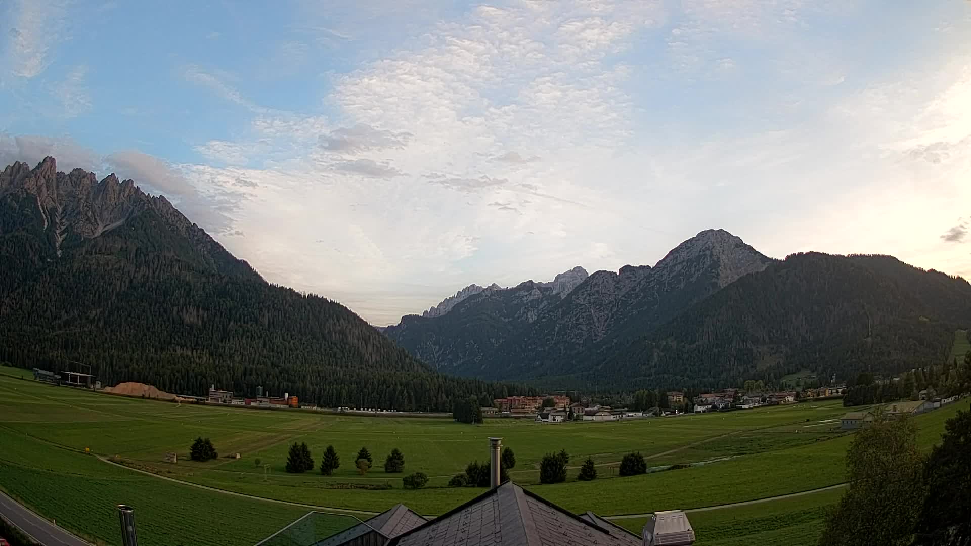 Webcam Toblach Dolomiten – Blick vom Hotel Rosengarten