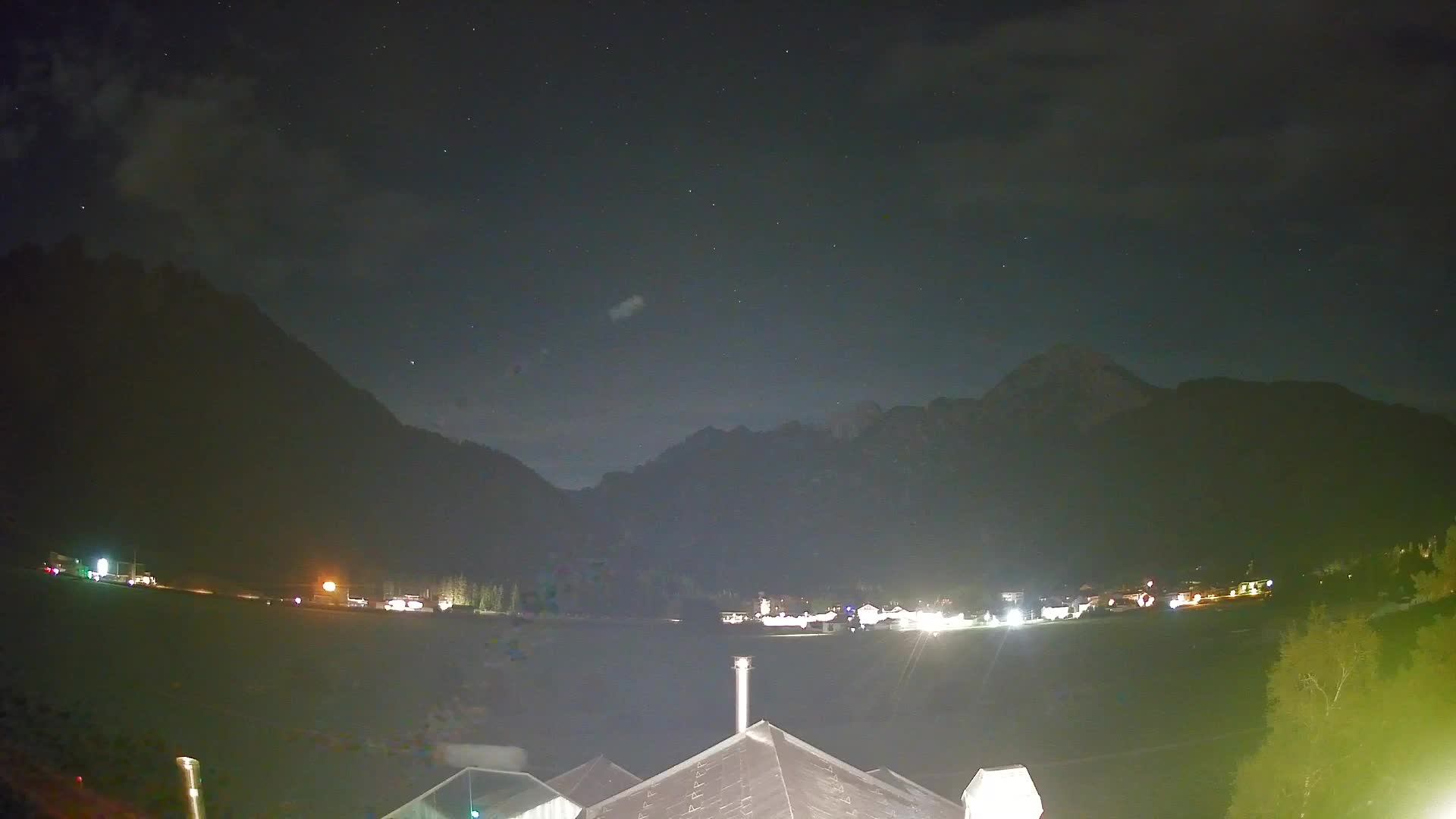 Web kamera Toblach Dolomiti – Pogled s Hotela Rosengarten