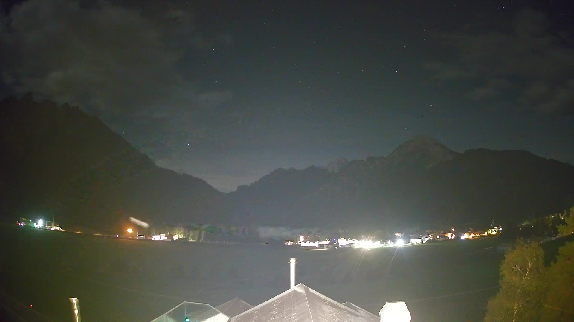 Webcam Toblach Dolomites – View from Hotel Rosengarten