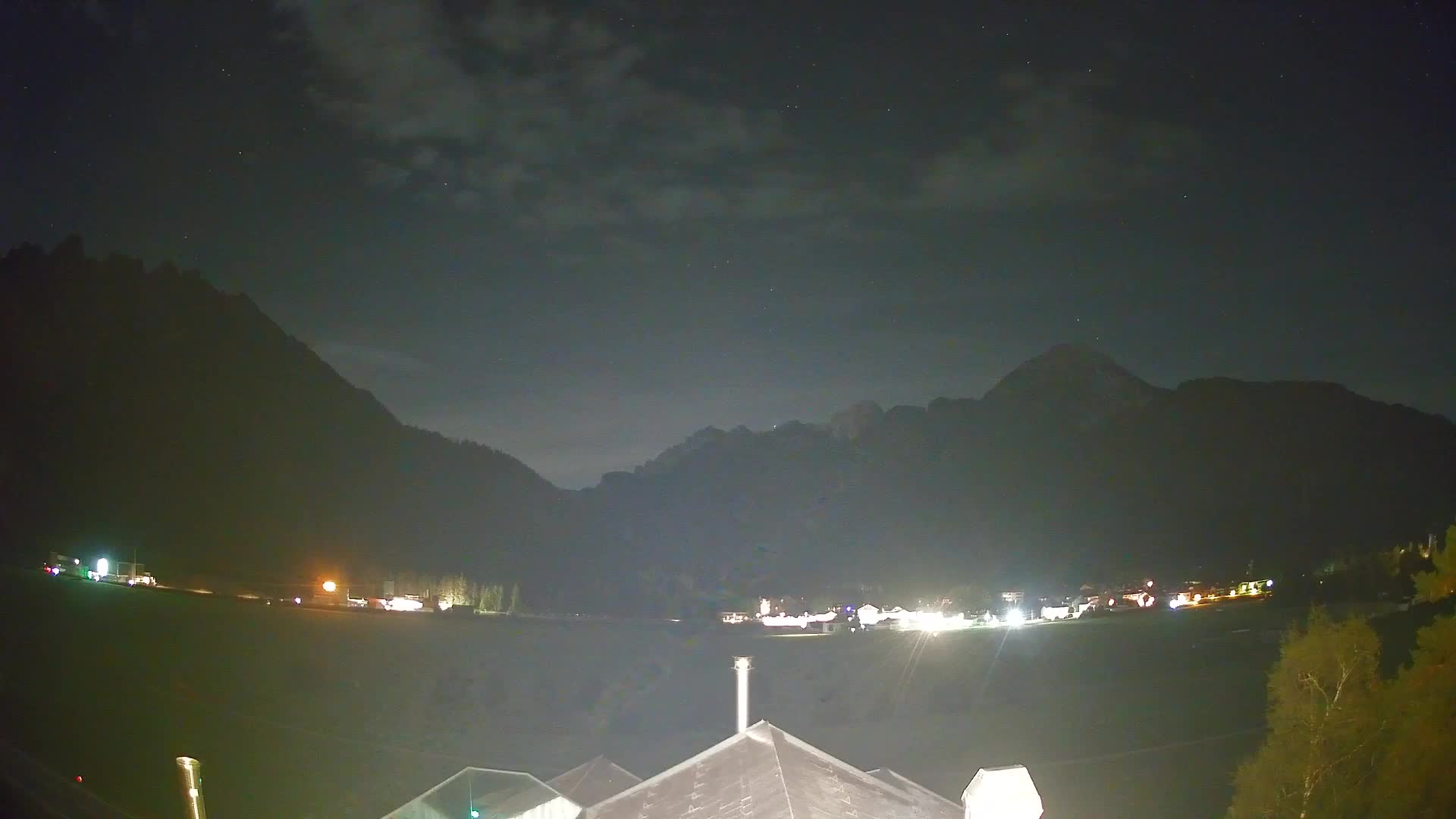 Webcam Toblach Dolomites – View from Hotel Rosengarten