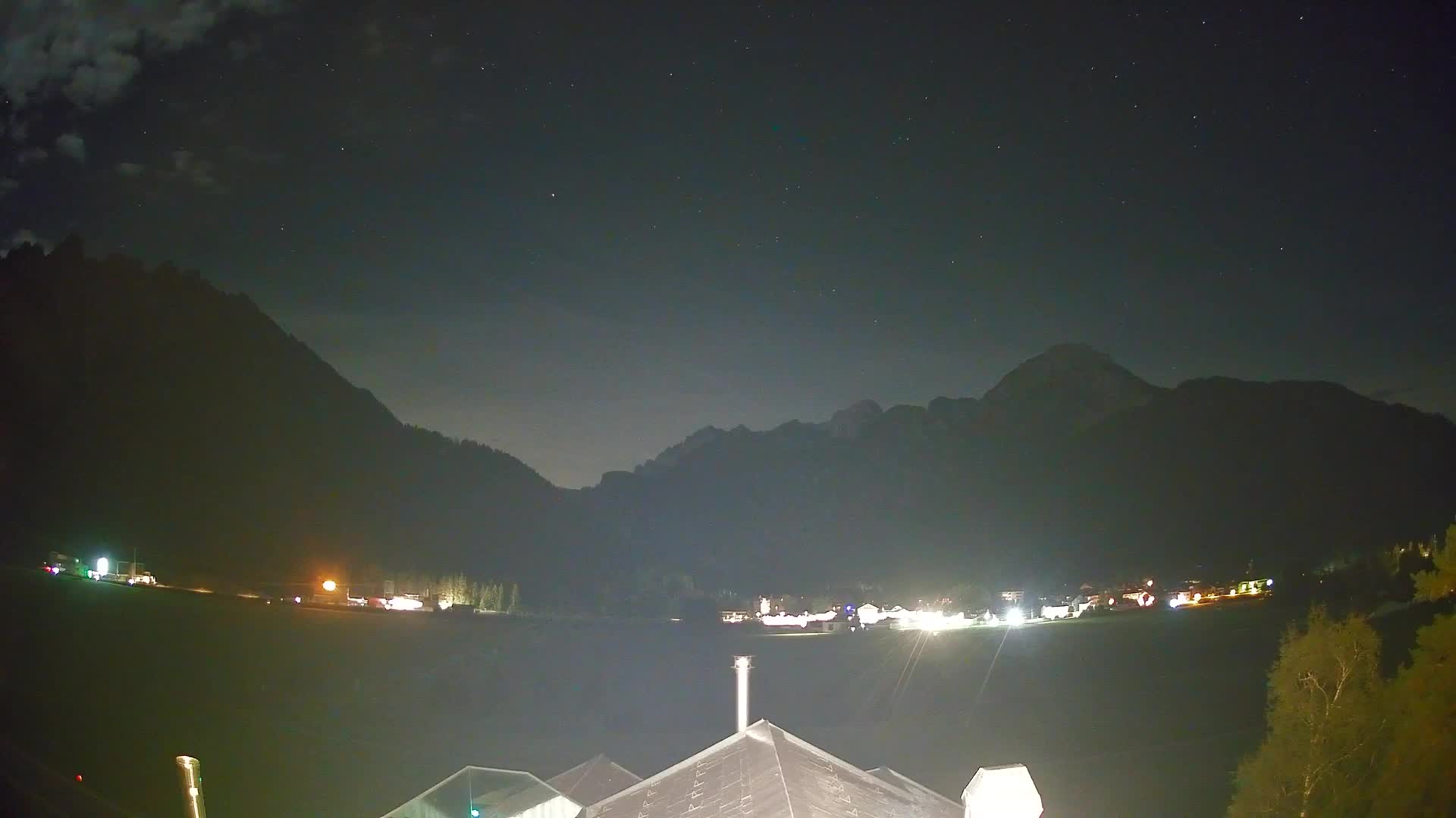 Spletna kamera Toblach Dolomiti – Pogled iz hotela Rosengarten