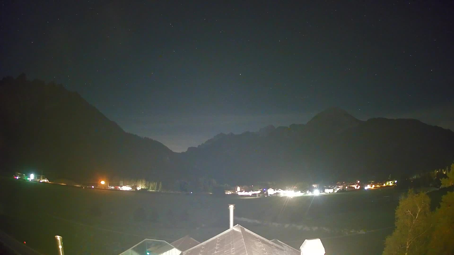 Web kamera Toblach Dolomiti – Pogled s Hotela Rosengarten
