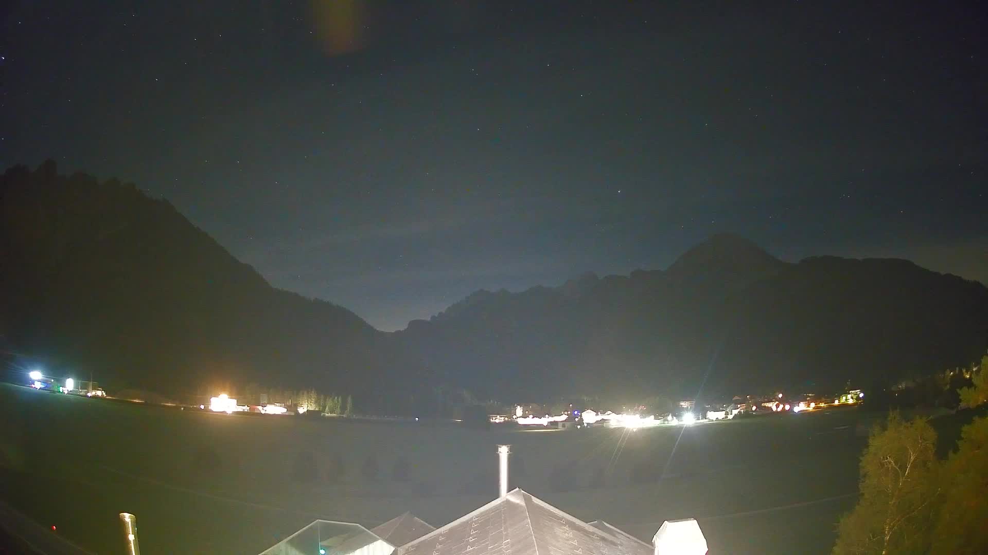 Web kamera Toblach Dolomiti – Pogled s Hotela Rosengarten