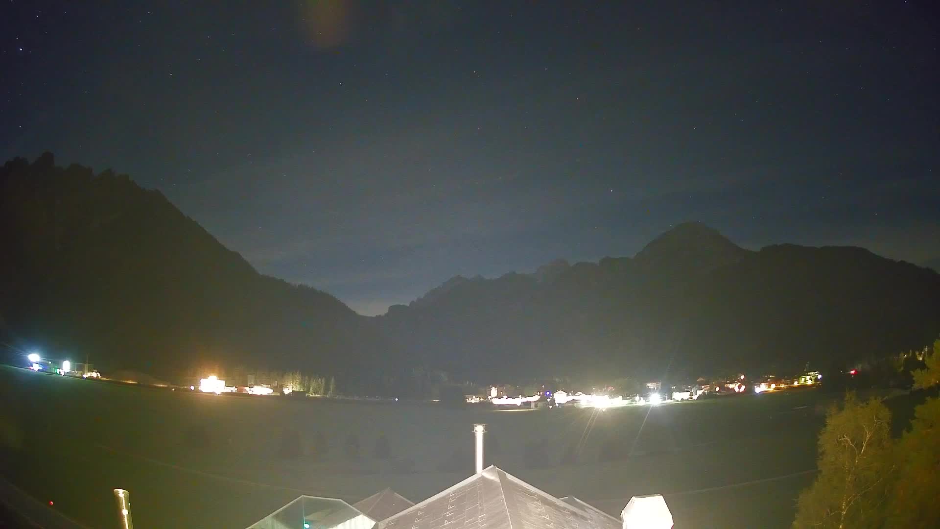 Webcam Toblach Dolomites – View from Hotel Rosengarten