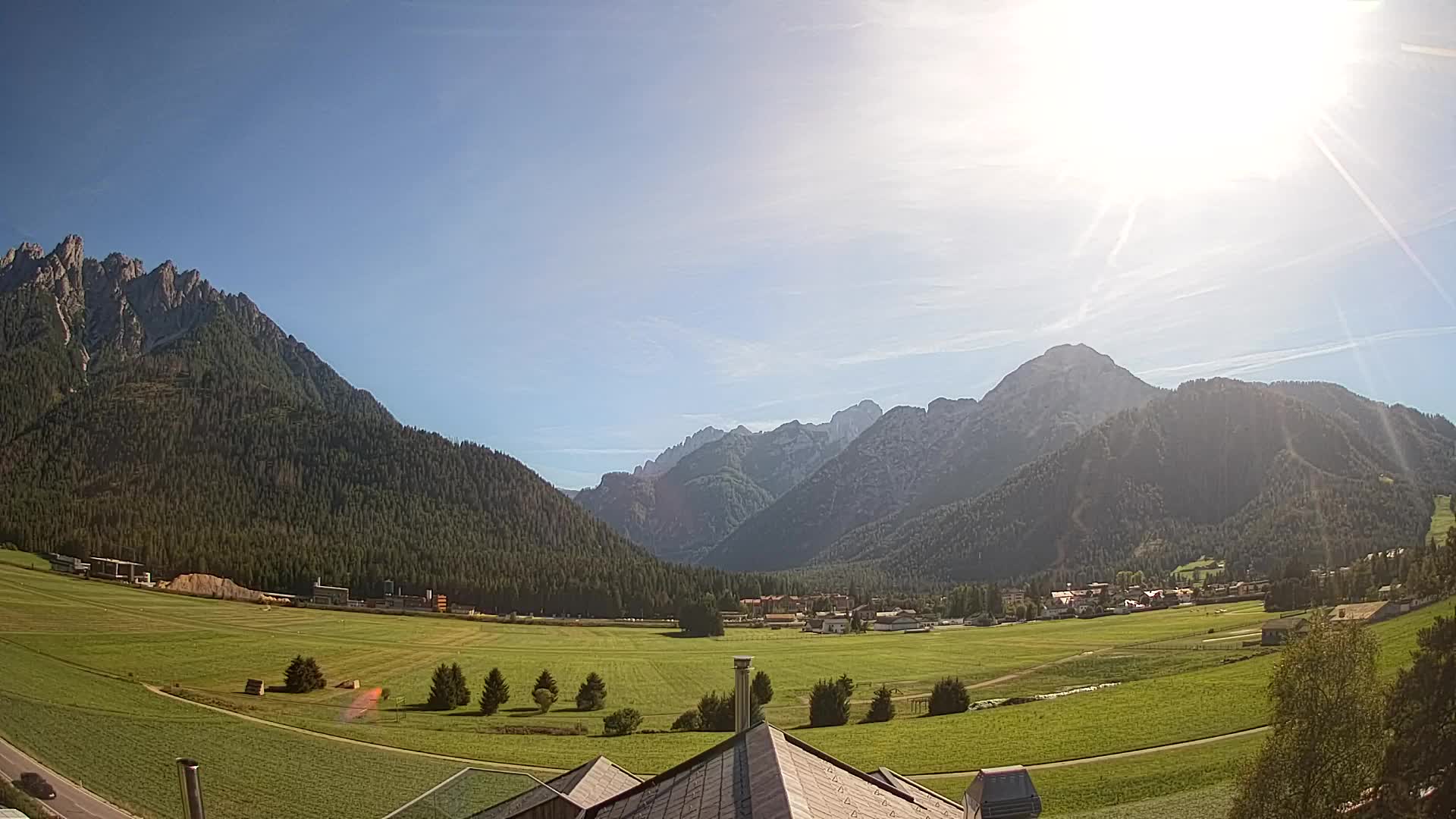 Webcam Toblach Dolomites – View from Hotel Rosengarten