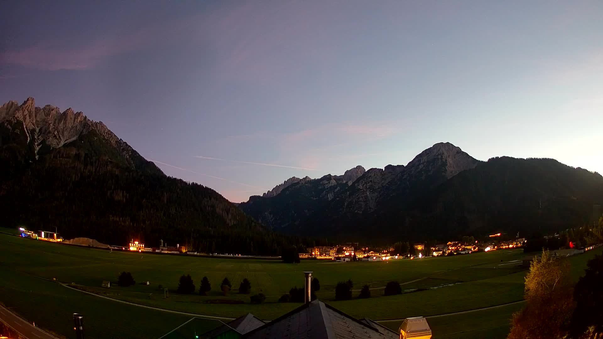 Webcam Toblach Dolomites – View from Hotel Rosengarten