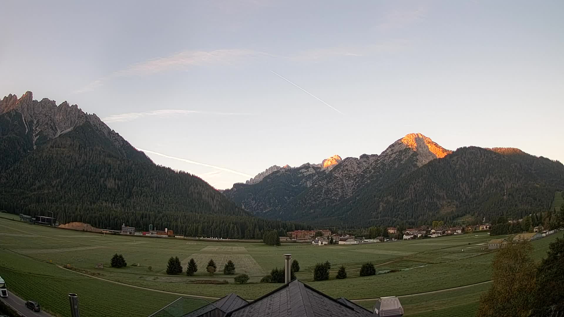 Webcam Toblach Dolomites – View from Hotel Rosengarten