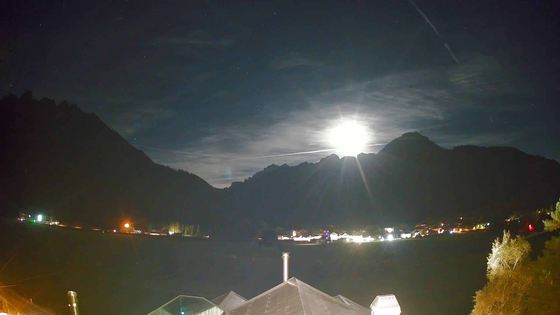 Webcam Toblach Dolomites – View from Hotel Rosengarten