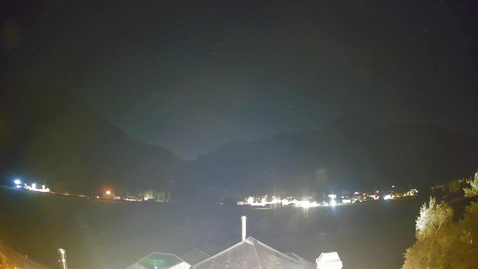 Web kamera Toblach Dolomiti – Pogled s Hotela Rosengarten