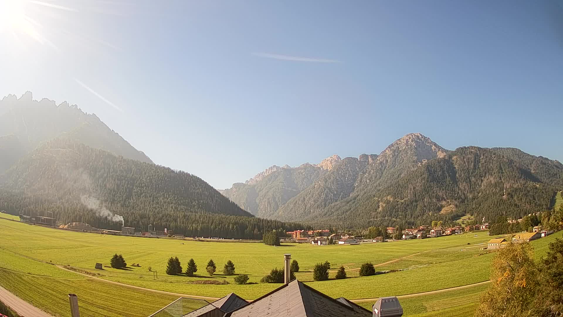 Webcam Toblach Dolomites – View from Hotel Rosengarten