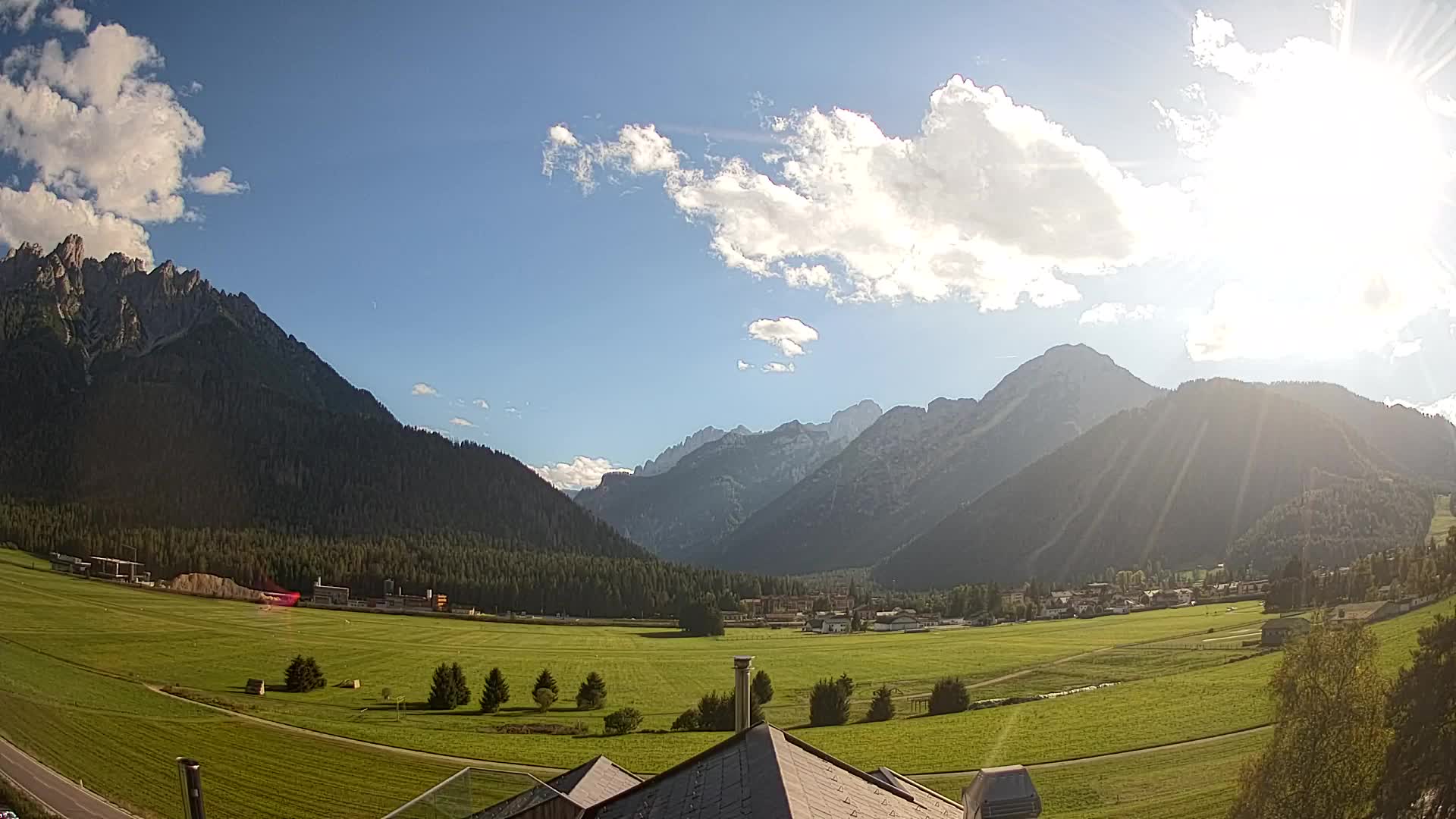Webcam Dobbiaco Dolomiti – Vista dall’Hotel Rosengarten