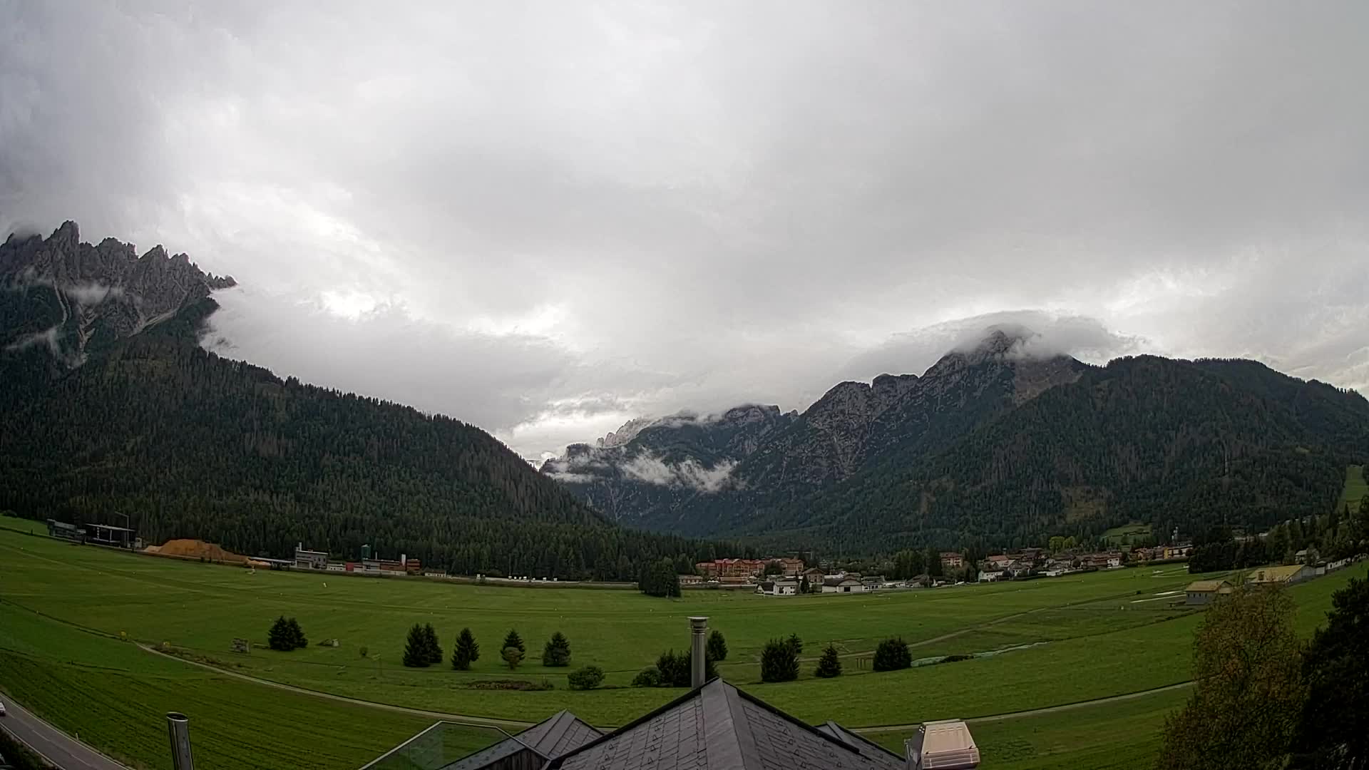 Webcam Dobbiaco Dolomiti – Vista dall’Hotel Rosengarten