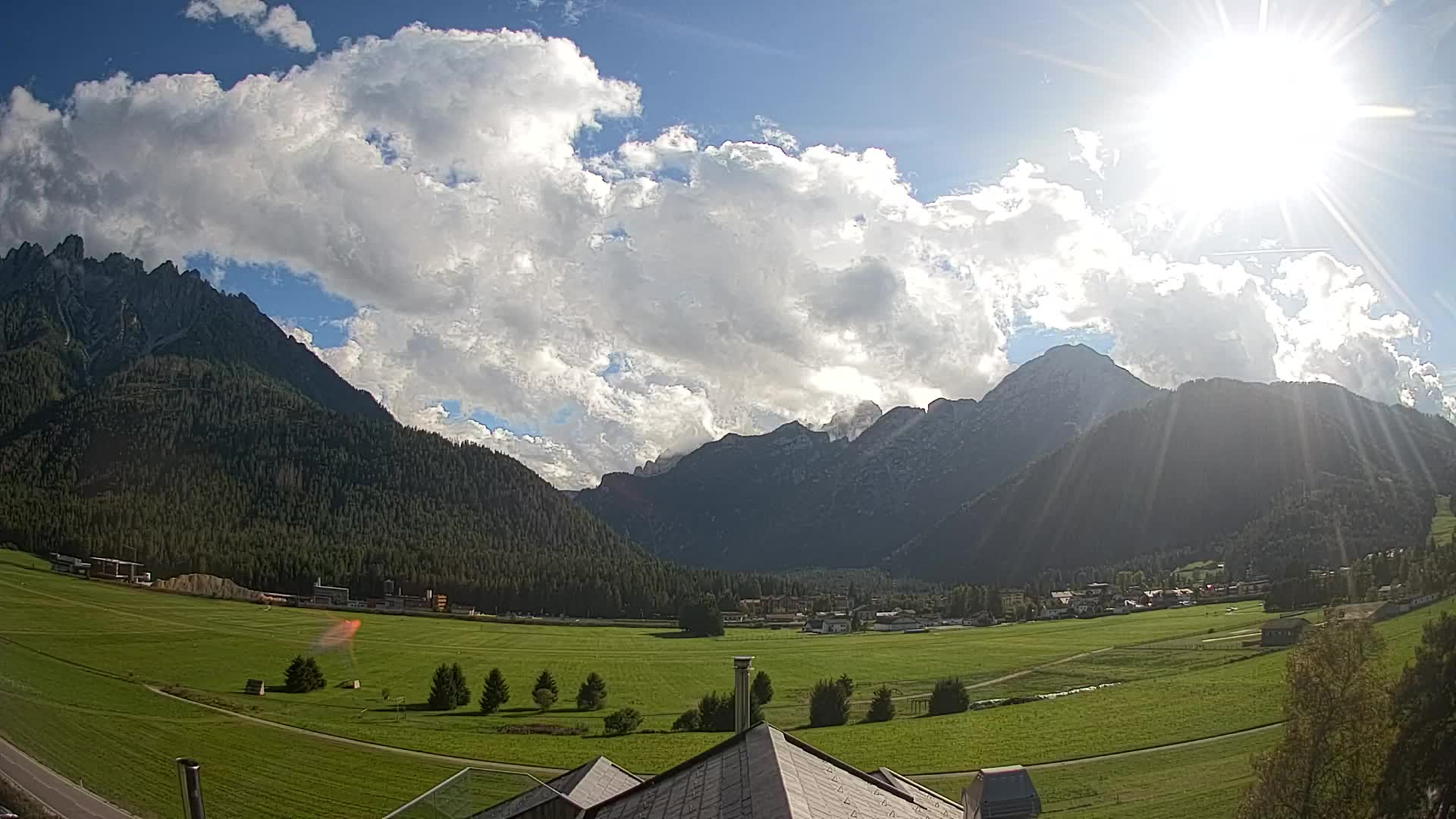 Webcam Dobbiaco Dolomiti – Vista dall’Hotel Rosengarten