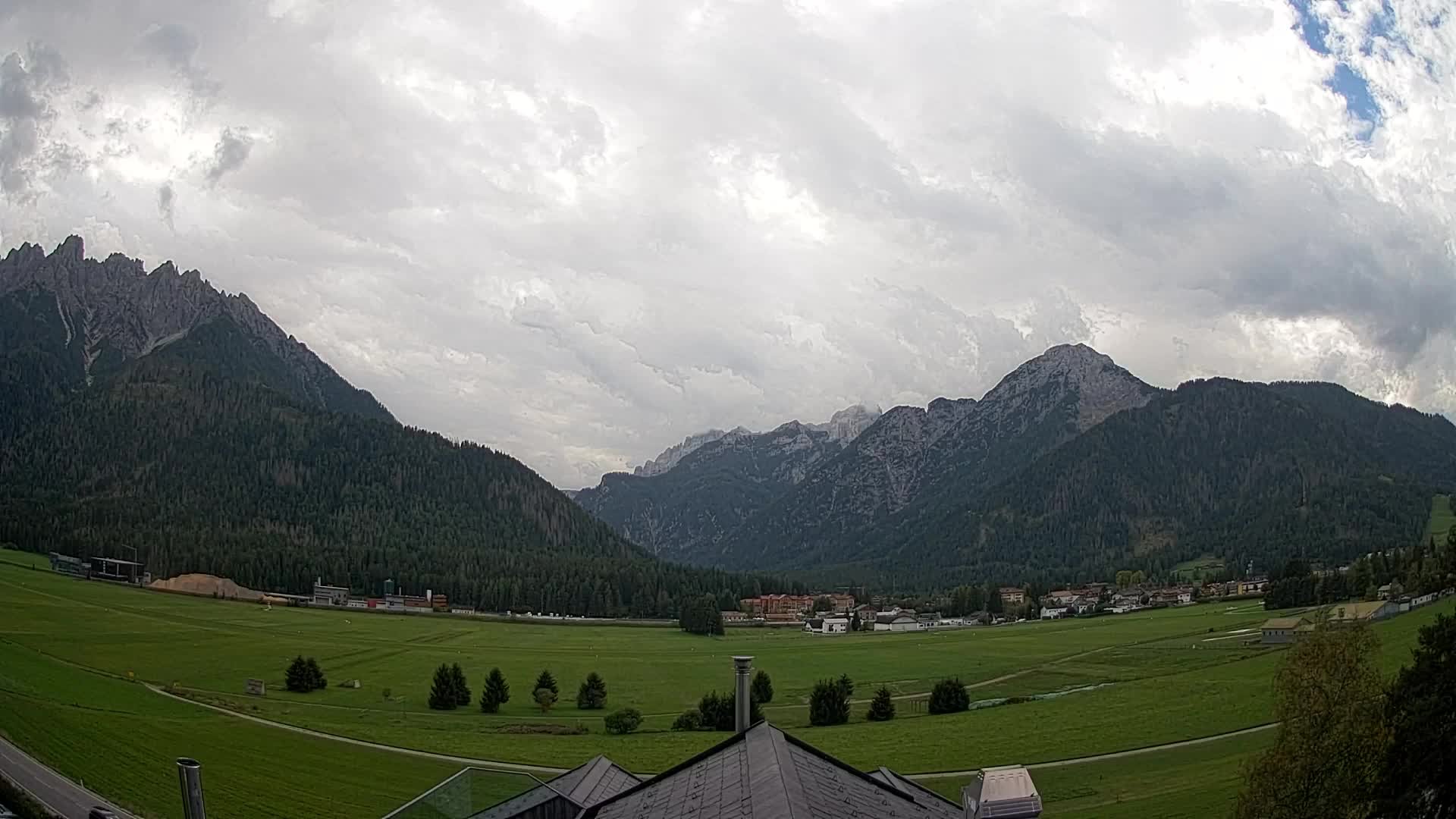 Webcam Toblach Dolomitas – Vista desde el Hotel Rosengarten