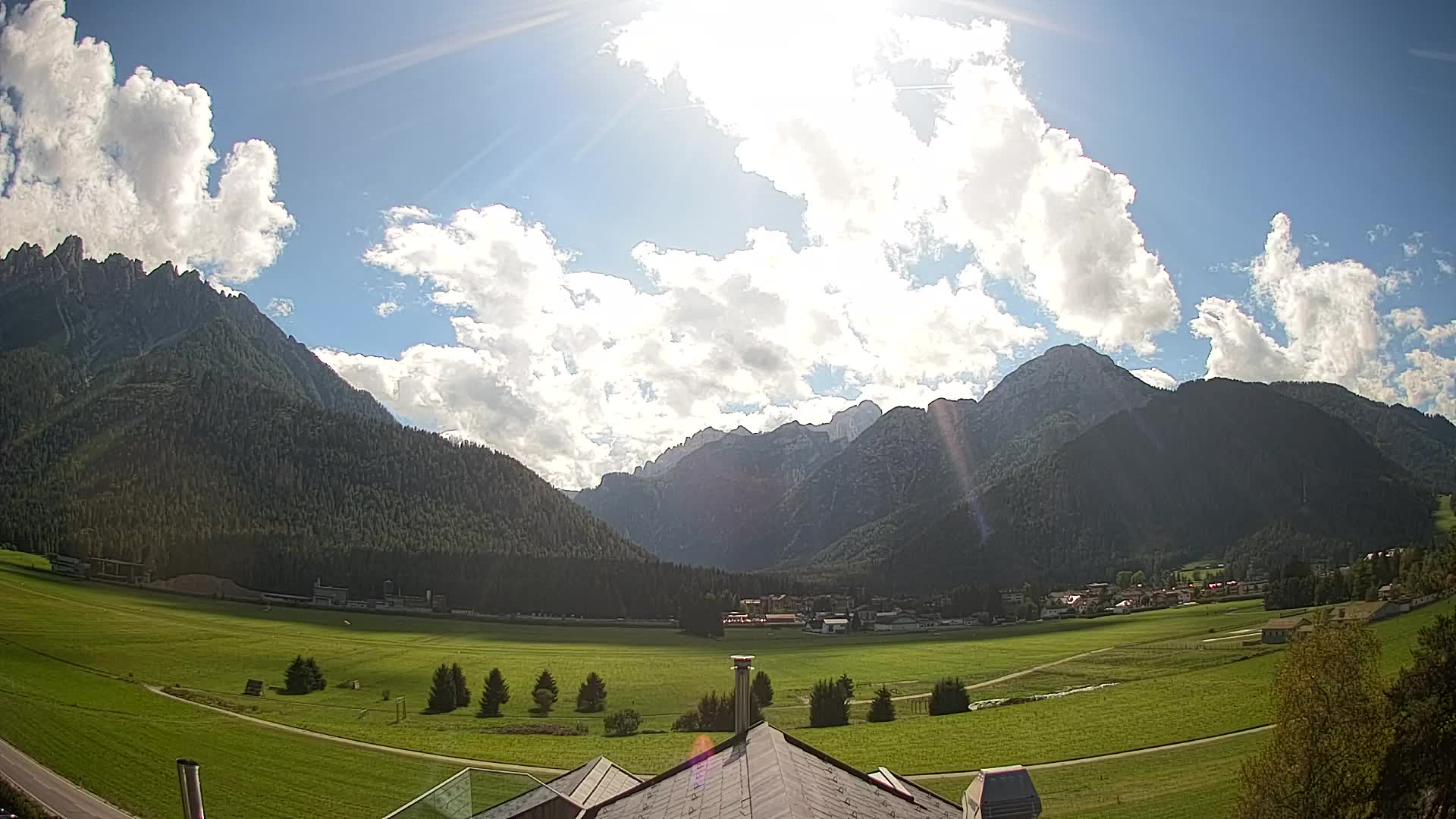 Webcam Dobbiaco Dolomiti – Vista dall’Hotel Rosengarten