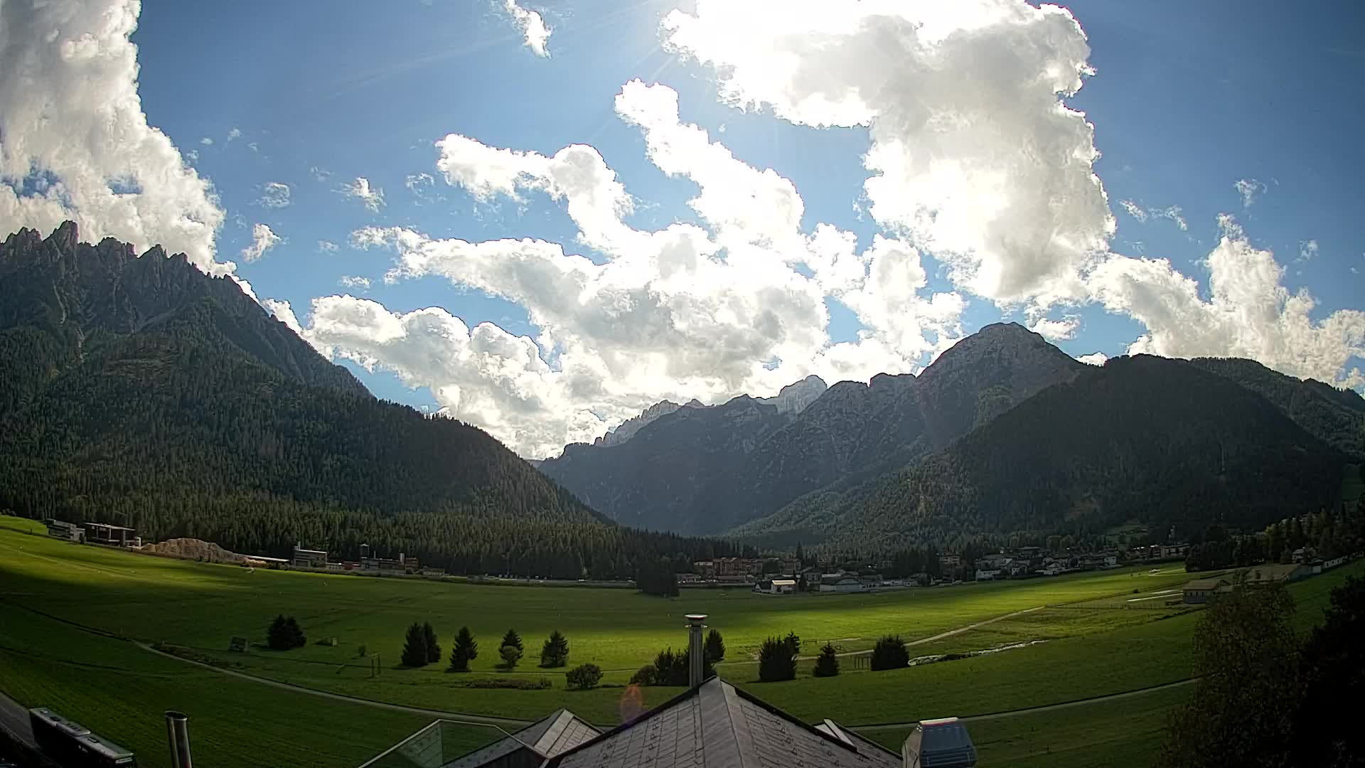 Webcam Dobbiaco Dolomiti – Vista dall’Hotel Rosengarten