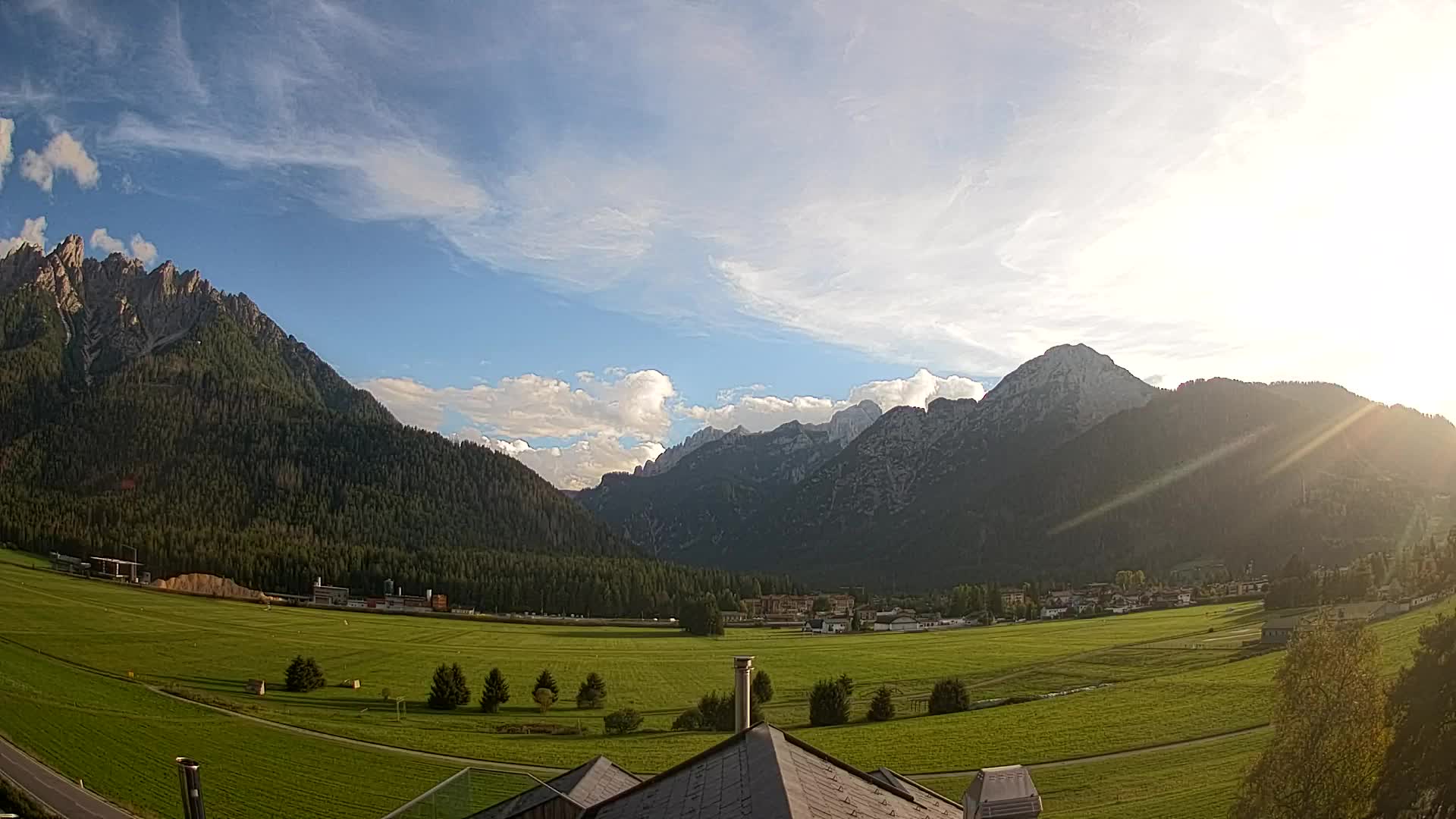 Webcam Toblach Dolomitas – Vista desde el Hotel Rosengarten