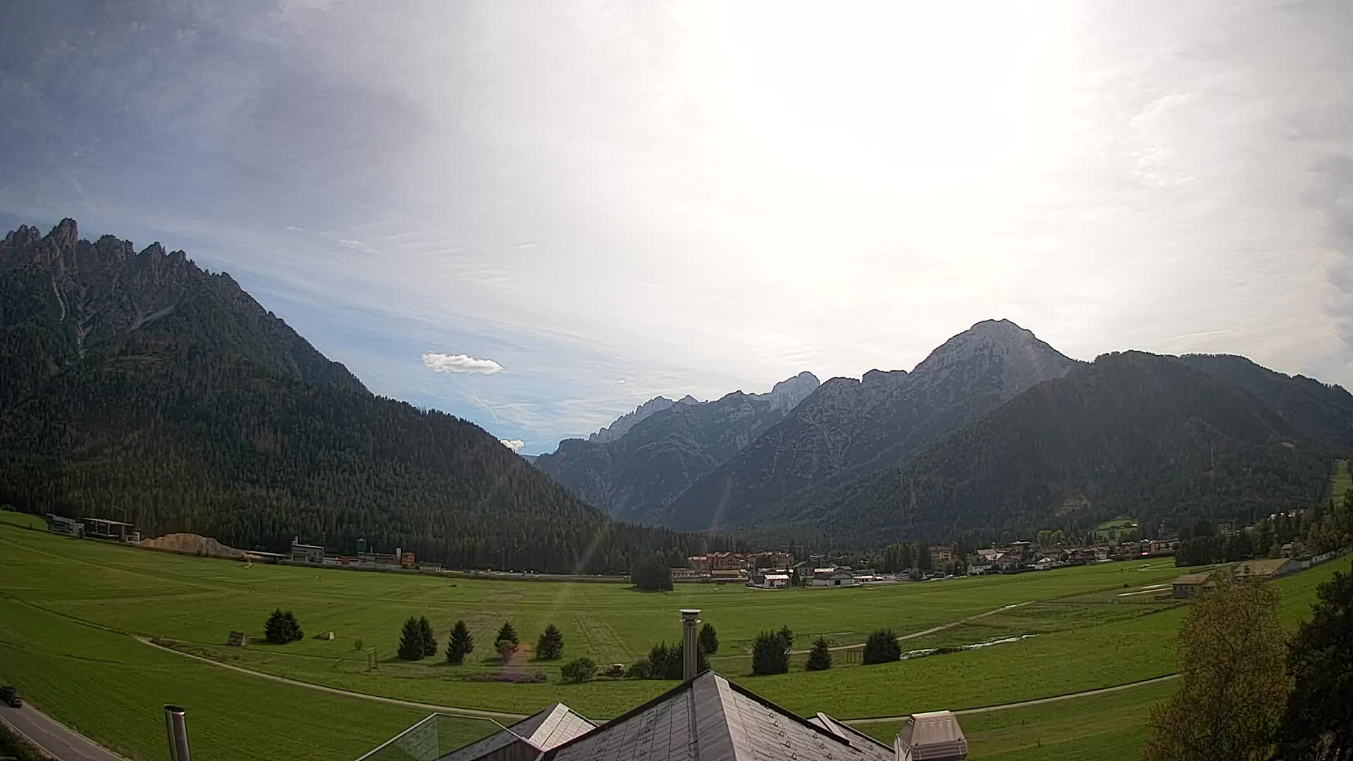 Webcam Dobbiaco Dolomiti – Vista dall’Hotel Rosengarten