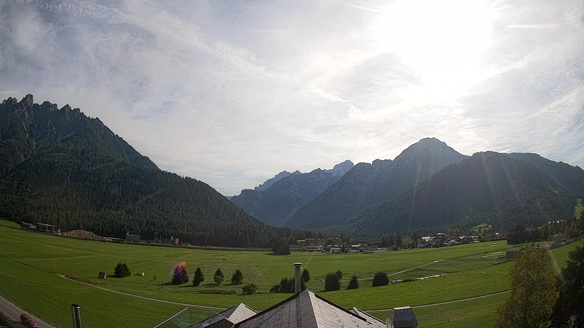 Webcam Toblach Dolomites – View from Hotel Rosengarten