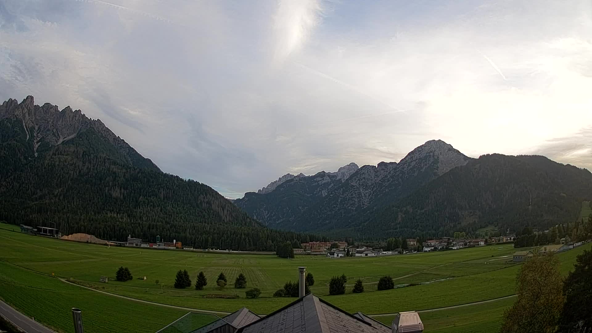 Webcam Toblach Dolomites – View from Hotel Rosengarten