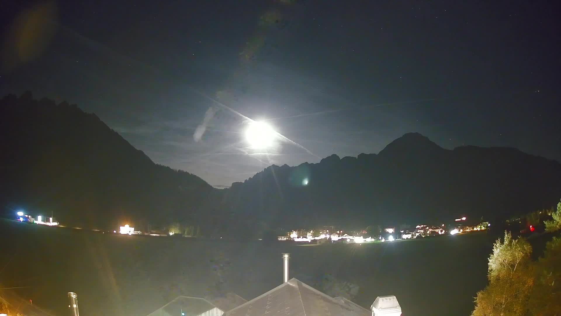 Webcam Toblach Dolomites – View from Hotel Rosengarten