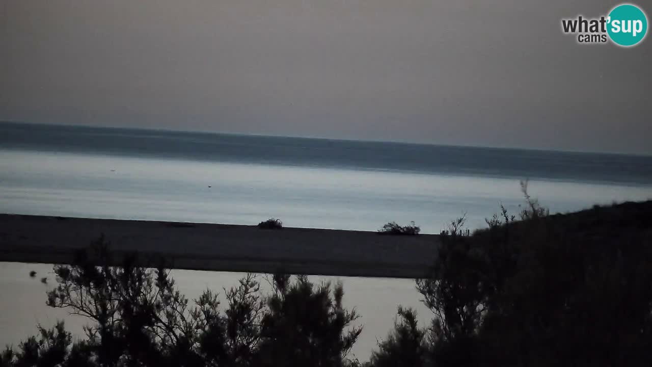 Spletna kamera Chia – Pogled v živo na plažo Su Giudeu