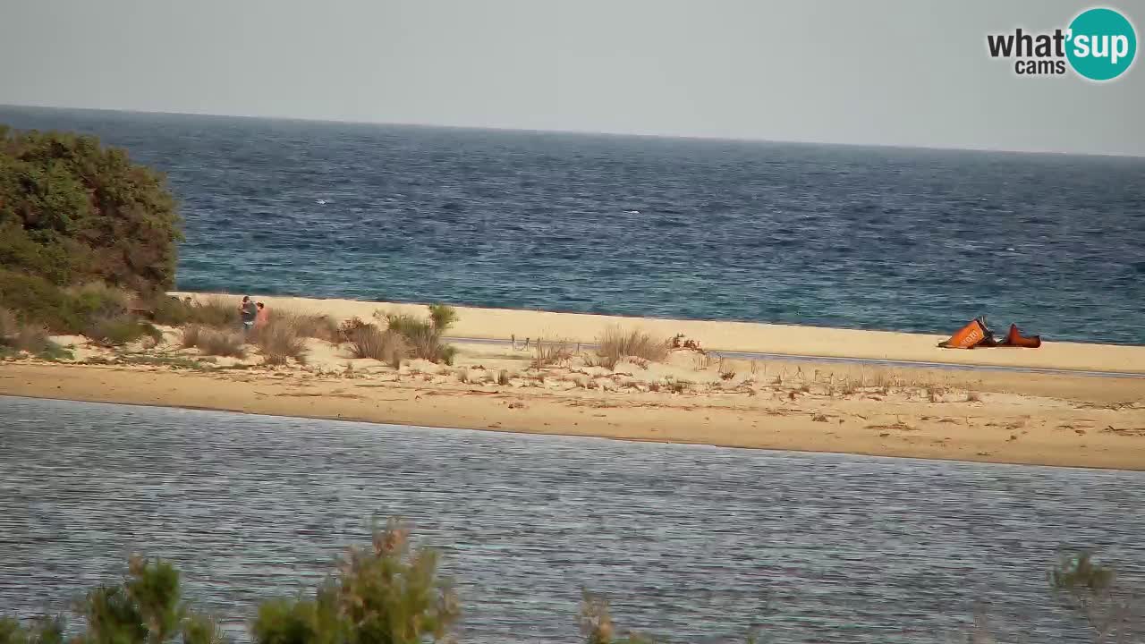 Webcam Chia – Vue en direct de la plage Su Giudeu